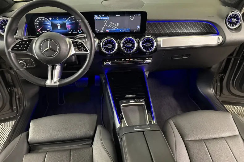 Mercedes-Benz GLB 200 (Clasa GLB) din 2025 cu 23.073 km - oferta MER256597 - foto 10