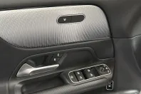 Mercedes-Benz GLB 200 (Clasa GLB) din 2022 cu 114.365 km - oferta MER256598 - foto 14