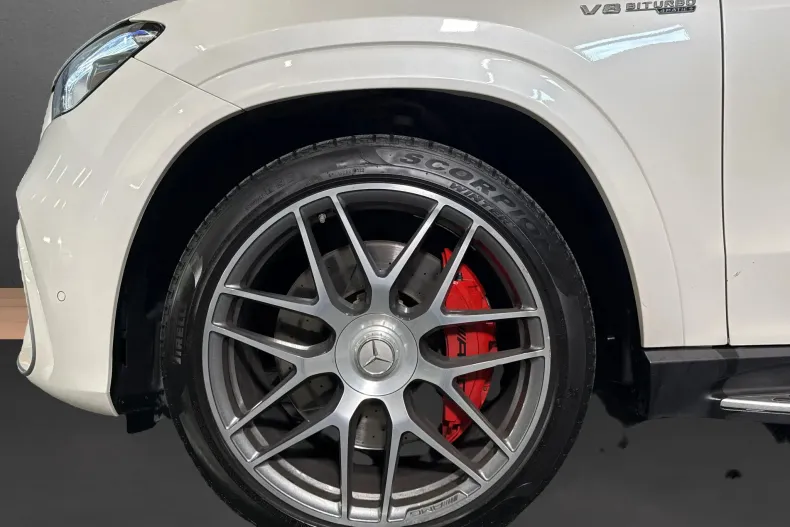 Mercedes-Benz GLE 63 AMG (Clasa GLE) din 2022 cu 41.124 km - oferta MER256599 - foto 13