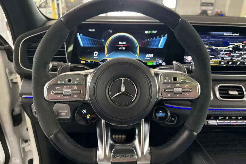 Mercedes-Benz GLE 63 AMG (Clasa GLE) din 2022 cu 41.124 km - oferta MER256599 - foto 16