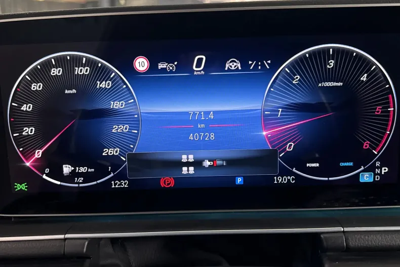 Mercedes-Benz GLS 450 (Clasa GLS) din 2024 cu 40.728 km - oferta MER256601 - foto 11