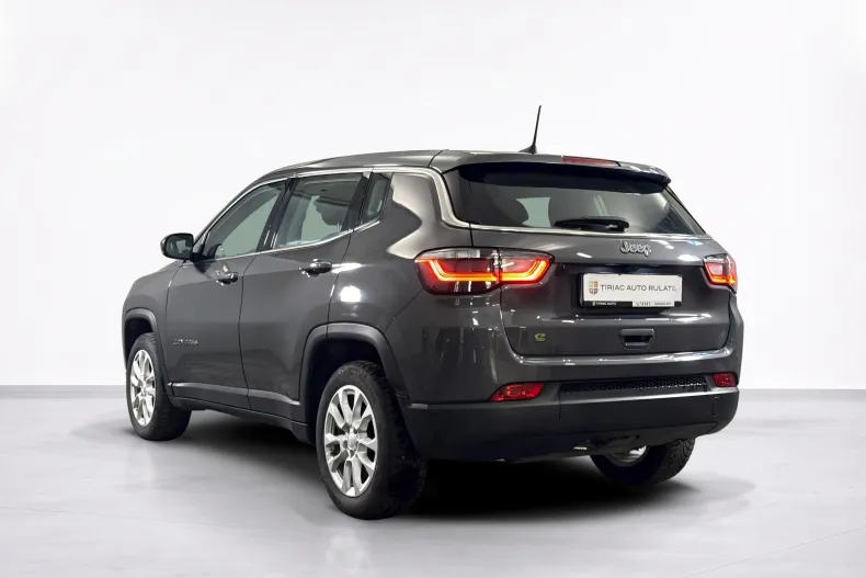 Jeep Compass din 2023 cu 64.340 km - oferta JEE256602 - foto 3