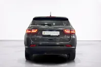 Jeep Compass din 2023 cu 64.340 km - oferta JEE256602 - foto 4