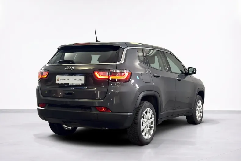 Jeep Compass din 2023 cu 64.340 km - oferta JEE256602 - foto 5