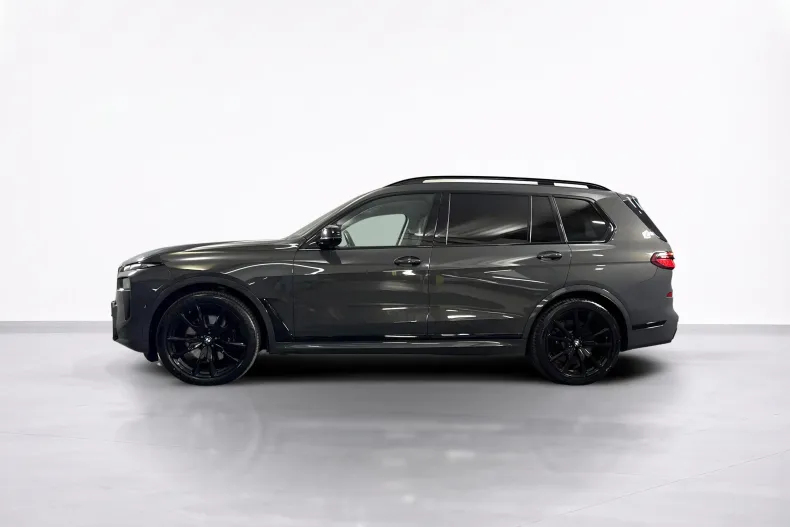 BMW X7 (Seria X) din 2022 cu 98.306 km - oferta BMW256607 - foto 2