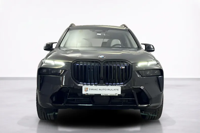 BMW X7 (Seria X) din 2022 cu 98.306 km - oferta BMW256607 - foto 8