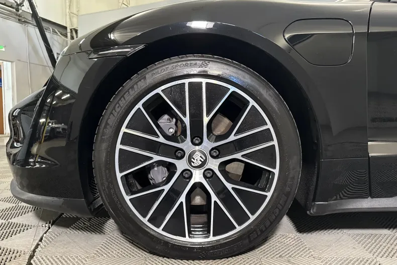Porsche Taycan din 2021 cu 58.139 km - oferta POR256608 - foto 13