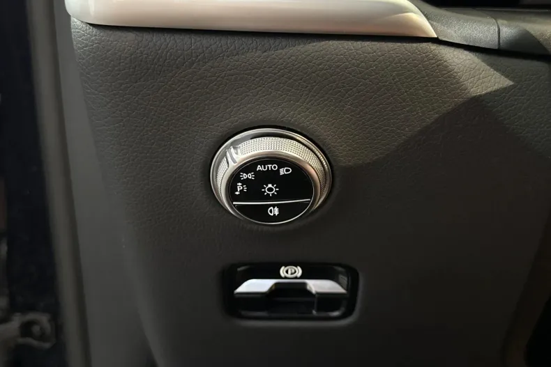 Mercedes-Benz GLC 220 (Clasa GLC) din 2024 cu 101.271 km - oferta MER256612 - foto 15