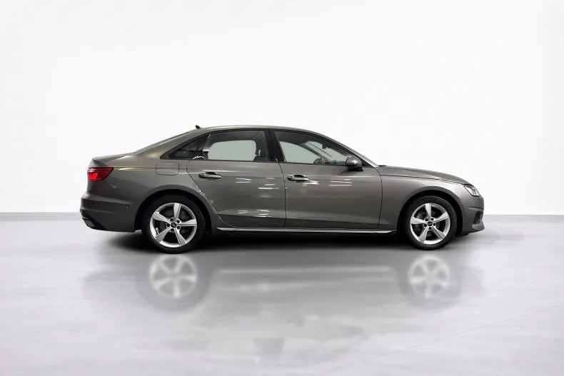Audi A4 din 2022 cu 79.830 km - oferta AUD256614 - foto 6