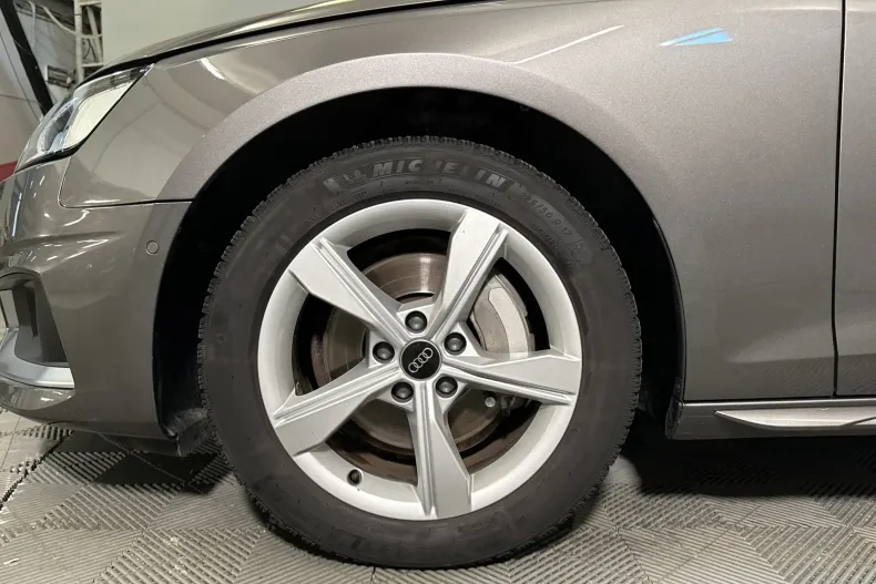 Audi A4 din 2022 cu 79.830 km - oferta AUD256614 - foto 13