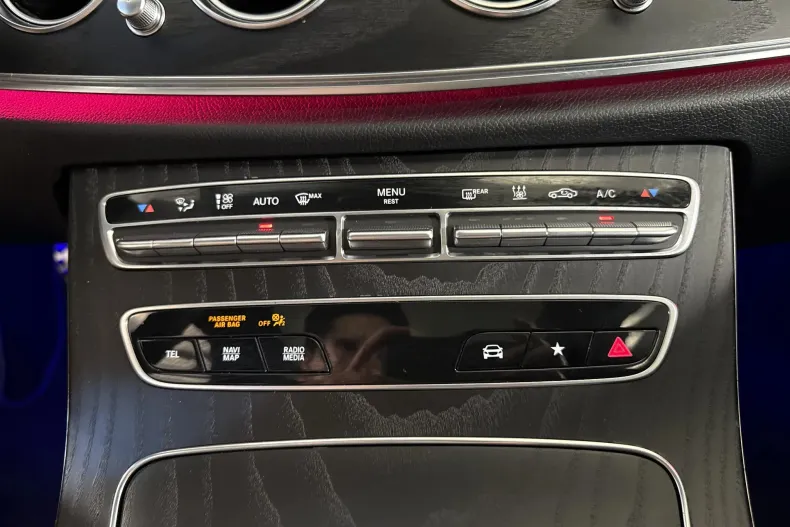 Mercedes-Benz E 450 (Clasa E) din 2020 cu 75.912 km - oferta MER256615 - foto 18