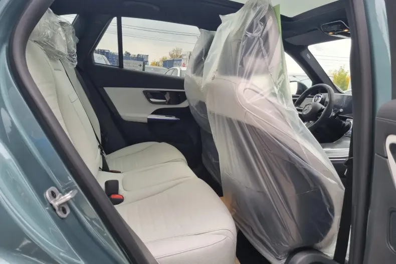 Mercedes-Benz GLC 200 (Clasa GLC) din 2026 cu 2 km - oferta MER256620 - foto 18