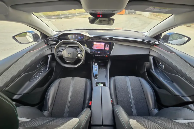 Peugeot 308 din 2022 cu 84.000 km - oferta PEU256621 - foto 6