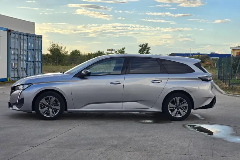 Peugeot 308 din 2022 cu 84.000 km - oferta PEU256621 - foto 10