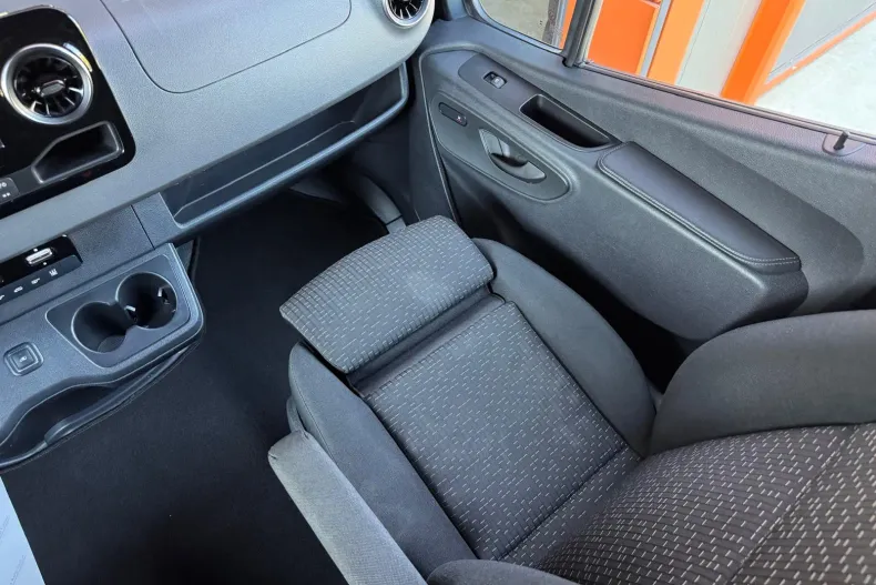 Mercedes-Benz Sprinter din 2022 cu 127.829 km - oferta MER256628 - foto 15