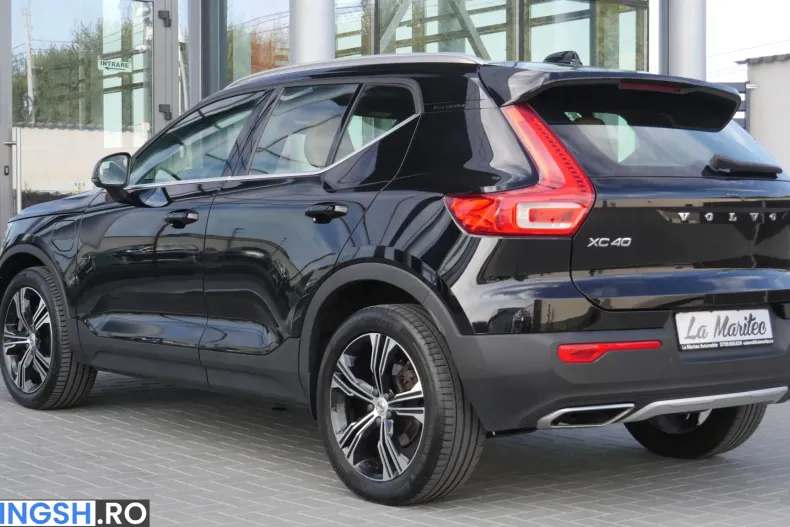 Volvo XC40 din 2020 cu 159.179 km - oferta VOL256634 - foto 8