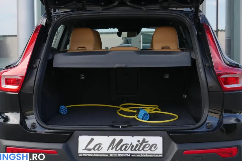 Volvo XC40 din 2020 cu 159.179 km - oferta VOL256634 - foto 13