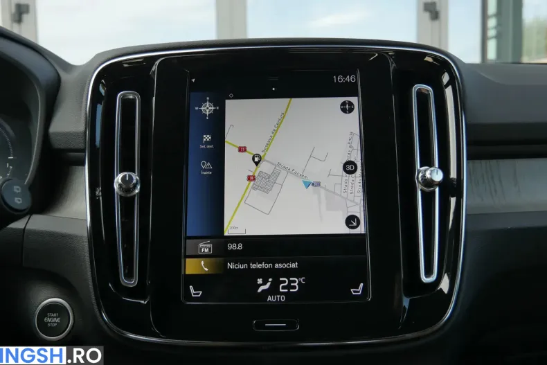 Volvo XC40 din 2020 cu 159.179 km - oferta VOL256634 - foto 20