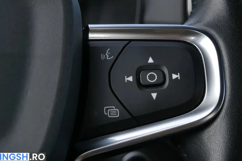 Volvo XC40 din 2020 cu 159.179 km - oferta VOL256634 - foto 25