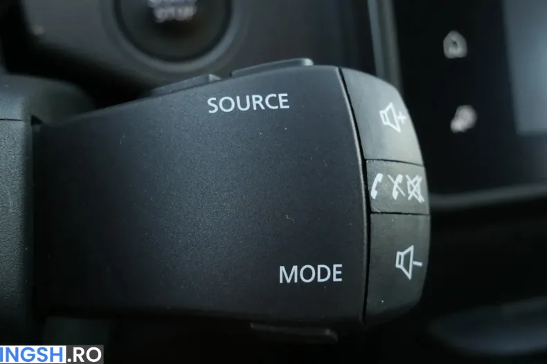 Dacia Duster din 2022 cu 123.627 km - oferta DAC256635 - foto 21