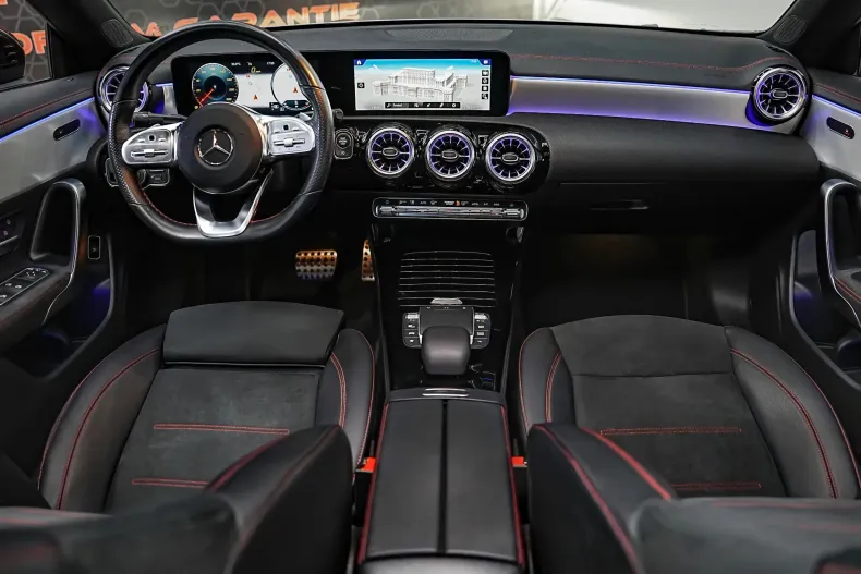 Mercedes-Benz CLA 180 (Clasa CLA) din 2022 cu 173.581 km - oferta MER256636 - foto 3