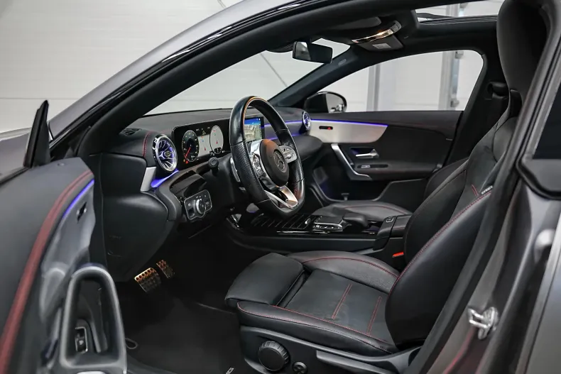 Mercedes-Benz CLA 180 (Clasa CLA) din 2022 cu 173.581 km - oferta MER256636 - foto 6