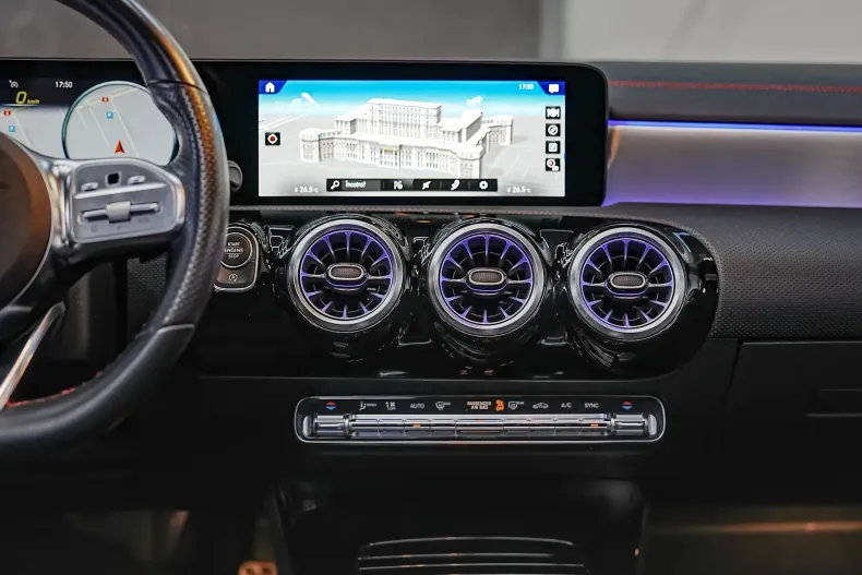 Mercedes-Benz CLA 180 (Clasa CLA) din 2022 cu 173.581 km - oferta MER256636 - foto 29