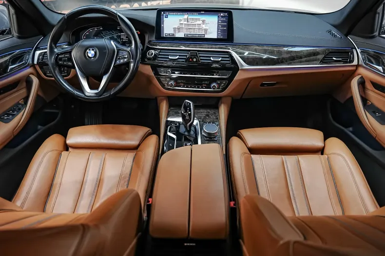 BMW 530 (Seria 5) din 2021 cu 160.594 km - oferta BMW256637 - foto 3