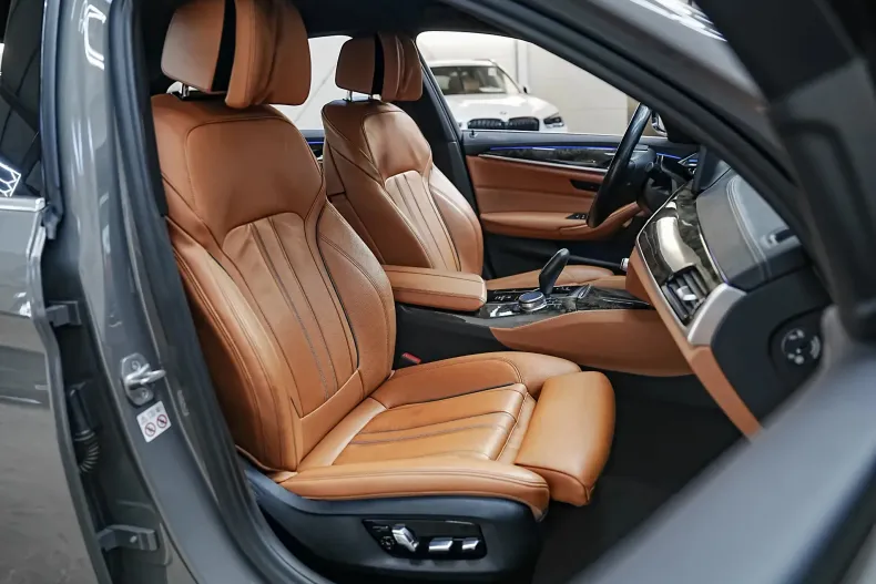 BMW 530 (Seria 5) din 2021 cu 160.594 km - oferta BMW256637 - foto 7