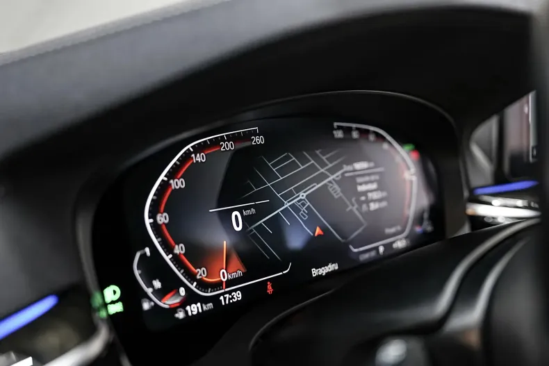 BMW 530 (Seria 5) din 2021 cu 160.594 km - oferta BMW256637 - foto 27
