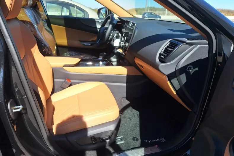 Lexus NX din 2026 cu 1 km - oferta LEX256643 - foto 15