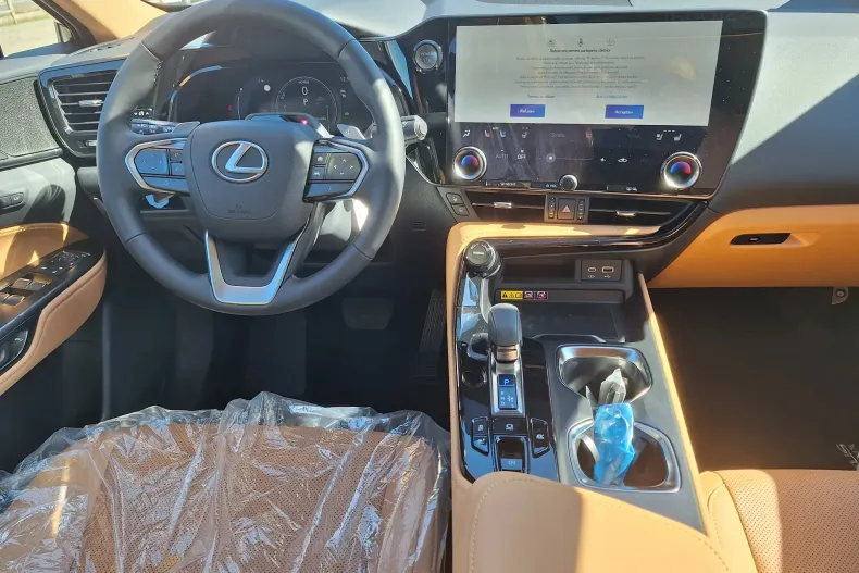 Lexus NX din 2026 cu 1 km - oferta LEX256643 - foto 17