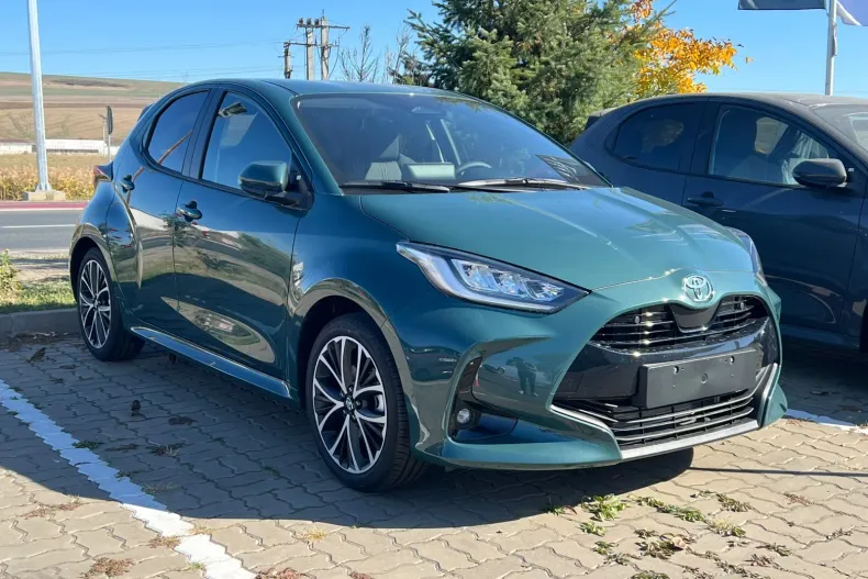 Toyota Yaris din 2026 cu 5 km - oferta TOY256648 - foto 1