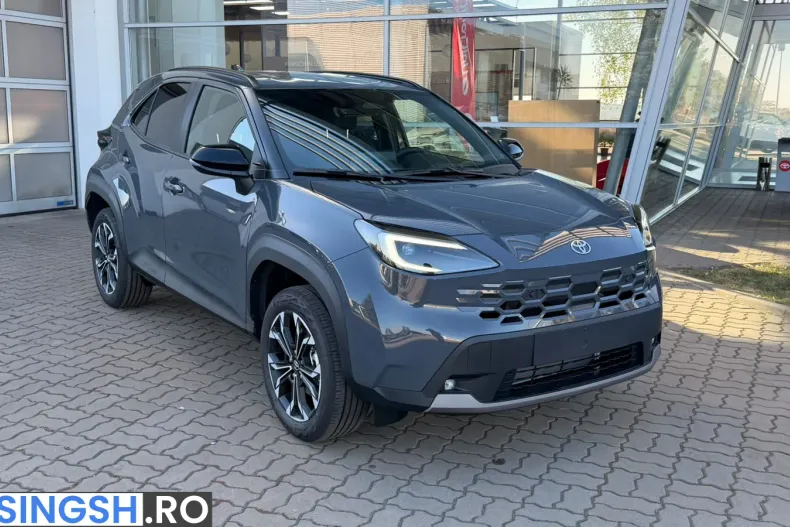 Toyota Yaris Cross din 2026 cu 5 km - oferta TOY256650 - foto 1