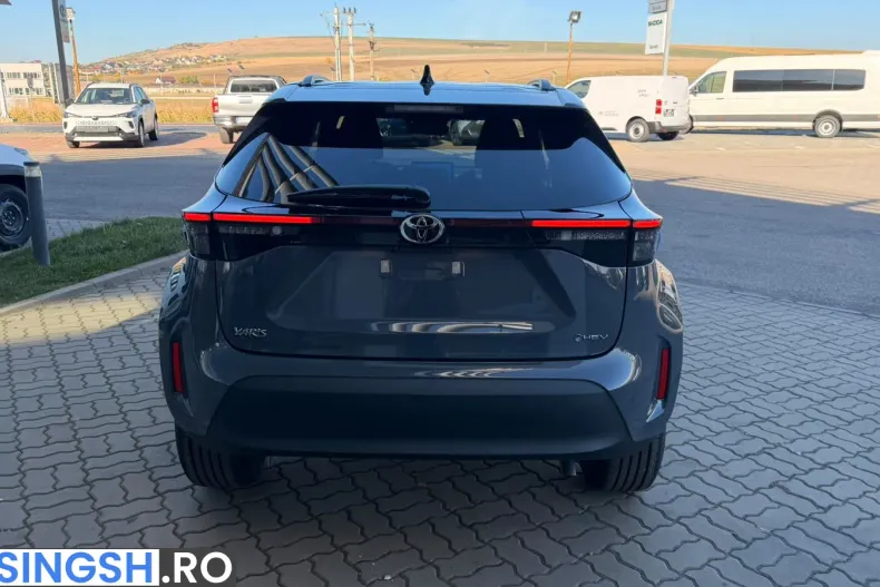Toyota Yaris Cross din 2026 cu 5 km - oferta TOY256650 - foto 6