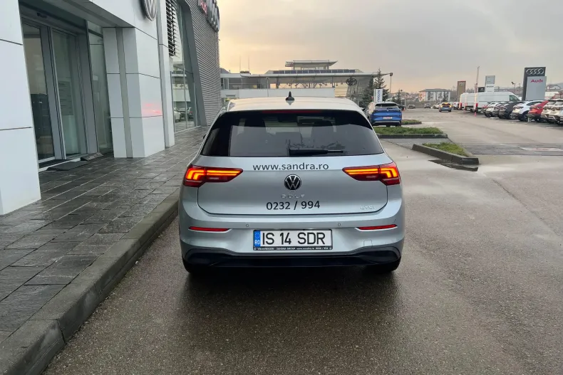 Volkswagen Golf din 2025 cu 11.723 km - oferta VOL256651 - foto 10