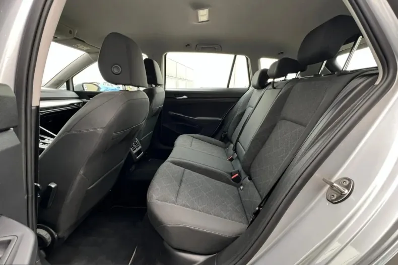 Volkswagen Golf din 2021 cu 108.125 km - oferta VOL256652 - foto 12