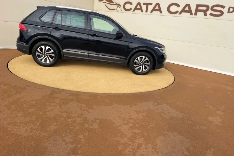 Volkswagen Tiguan din 2022 cu 156.000 km - oferta VOL256654 - foto 16