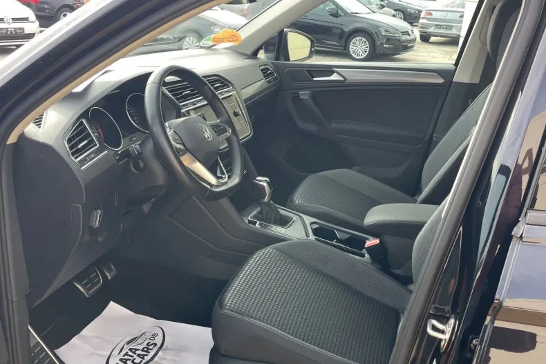 Volkswagen Tiguan din 2022 cu 156.000 km - oferta VOL256654 - foto 27