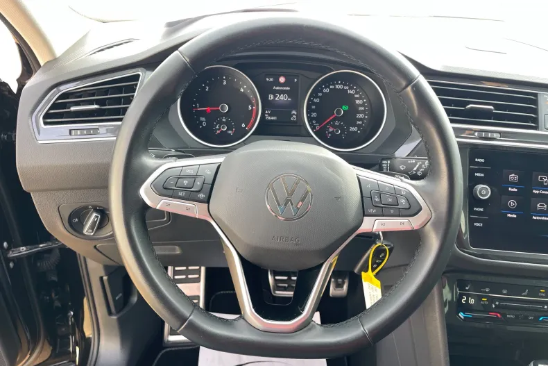 Volkswagen Tiguan din 2022 cu 156.000 km - oferta VOL256654 - foto 38