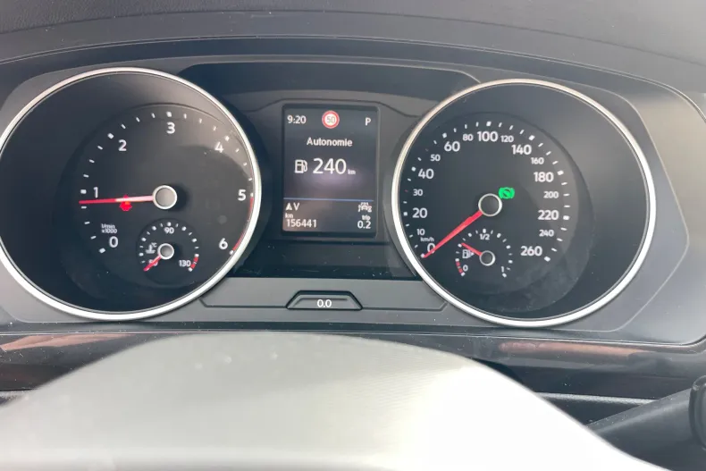Volkswagen Tiguan din 2022 cu 156.000 km - oferta VOL256654 - foto 39