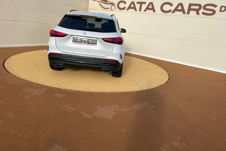 Mercedes-Benz GLA 200 (Clasa GLA) din 2024 cu 165.000 km - oferta MER256656 - foto 12