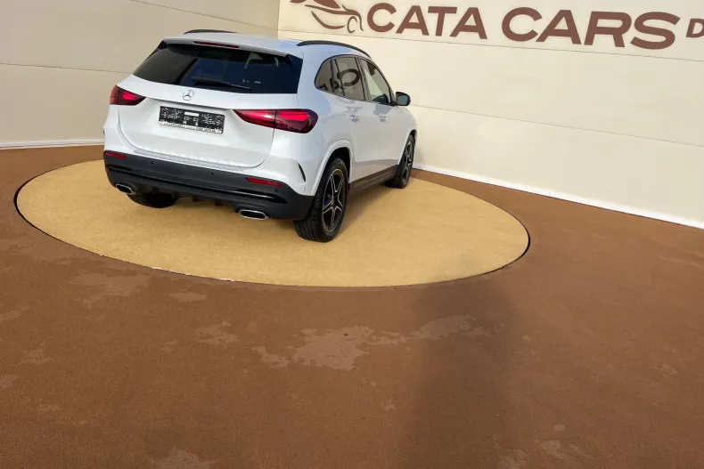 Mercedes-Benz GLA 200 (Clasa GLA) din 2024 cu 165.000 km - oferta MER256656 - foto 13