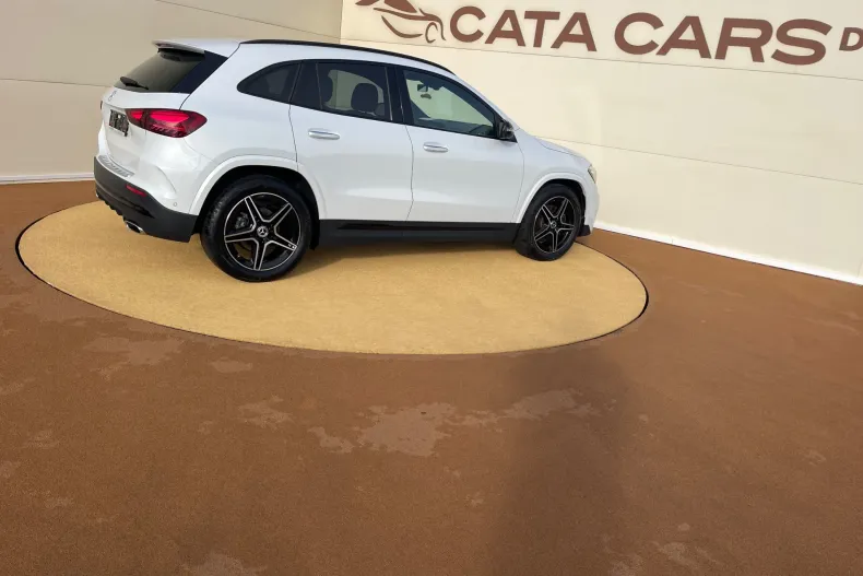 Mercedes-Benz GLA 200 (Clasa GLA) din 2024 cu 165.000 km - oferta MER256656 - foto 15