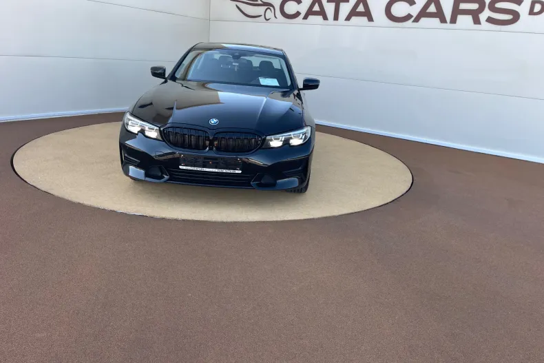 BMW 330 (Seria 3) din 2022 cu 147.000 km - oferta BMW256657 - foto 2