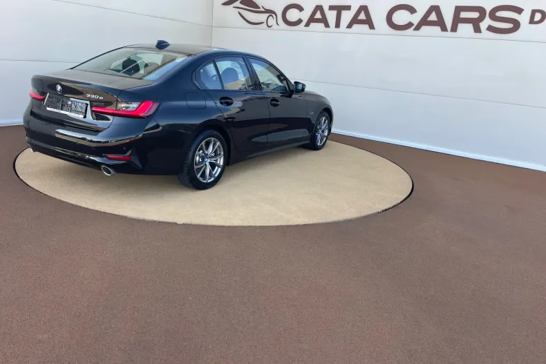 BMW 330 (Seria 3) din 2022 cu 147.000 km - oferta BMW256657 - foto 12