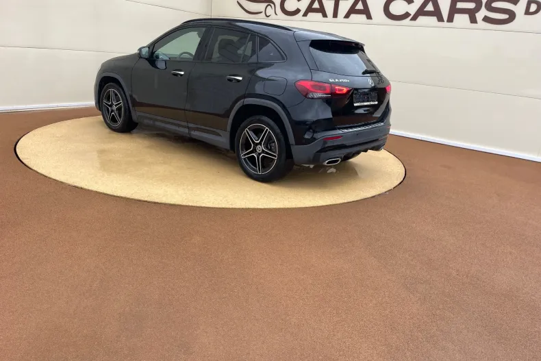 Mercedes-Benz GLA 250 (Clasa GLA) din 2022 cu 177.000 km - oferta MER256658 - foto 10