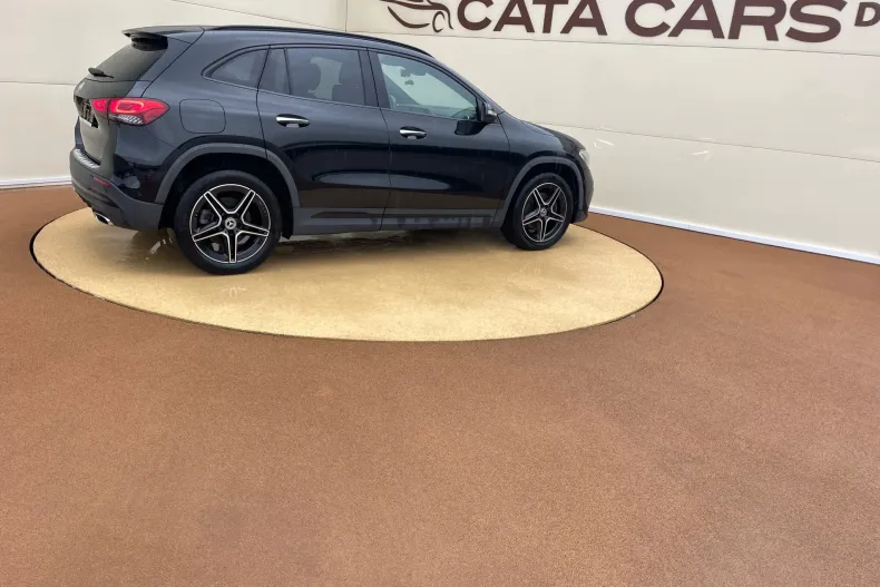 Mercedes-Benz GLA 250 (Clasa GLA) din 2022 cu 177.000 km - oferta MER256658 - foto 17