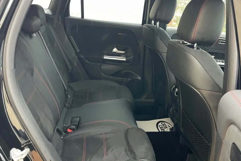 Mercedes-Benz GLA 250 (Clasa GLA) din 2022 cu 177.000 km - oferta MER256658 - foto 25