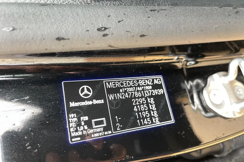 Mercedes-Benz GLA 250 (Clasa GLA) din 2022 cu 177.000 km - oferta MER256658 - foto 40